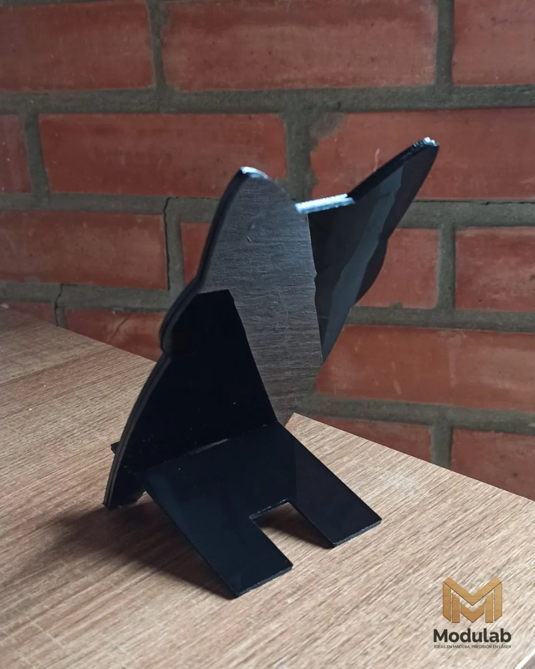 Portacelular personalizado en acrílico negro miniatura 2